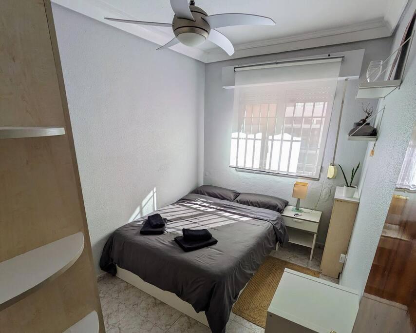 Acogedor Apartamento Y Parking Мадрид Экстерьер фото